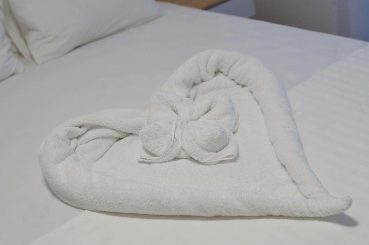 Corso Levante Luxury Suites Petrovac Екстериор снимка