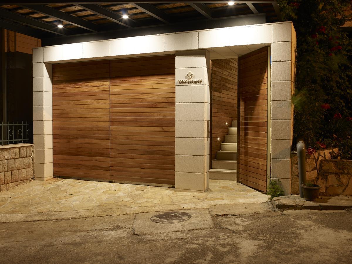 Corso Levante Luxury Suites Petrovac Екстериор снимка